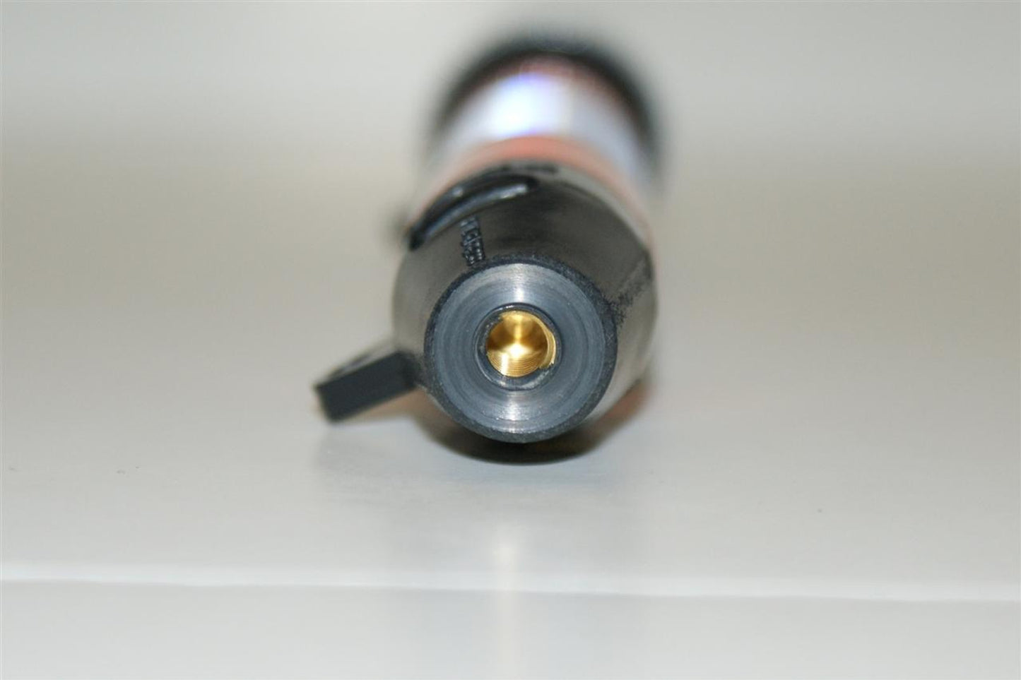 VISILight, 1/4-20 Connection